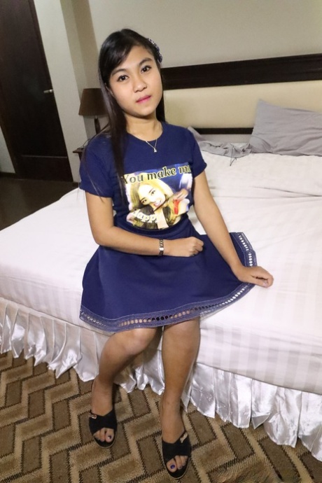 namorada asiática nus pornográficos imagem
