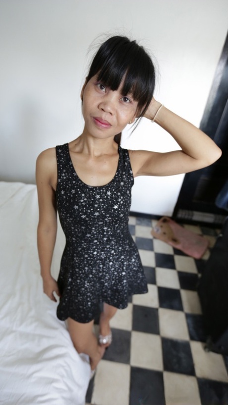 petite asian art porn picture