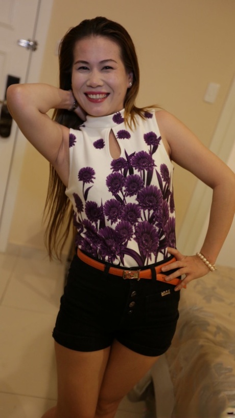 asiatisk milf hd vuxen gallerier