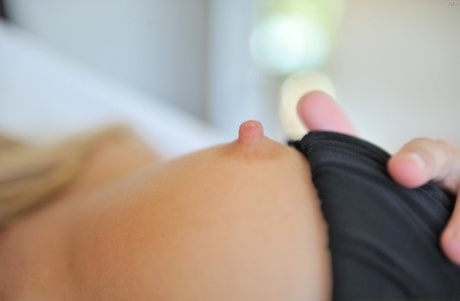 pigga bröst perfekt konst bilder