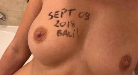 美丽的红发女郎 成人 畫廊