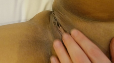 milf éjacule sur les seins xxx de haute qualité collection