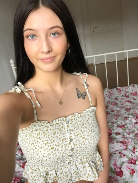 selfie di giovane bellissimo esclusivo galleria