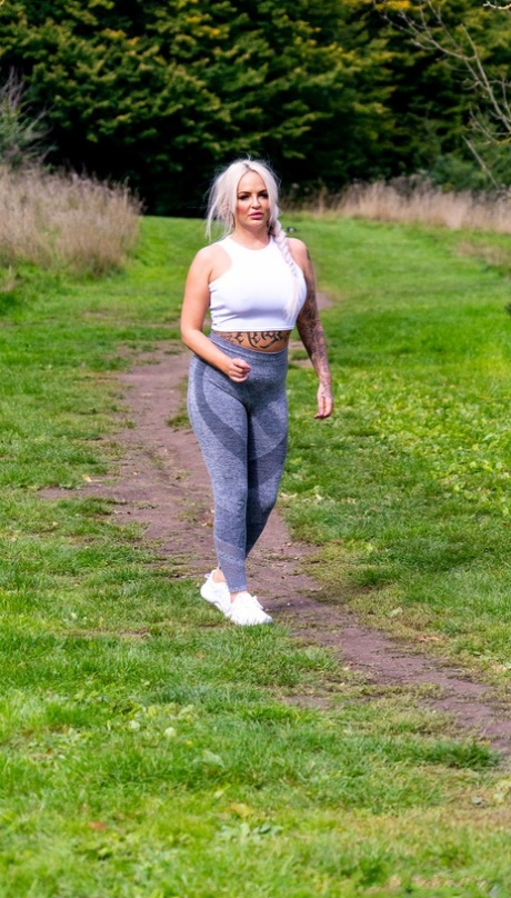 milf potelée gratuit exclusif collection