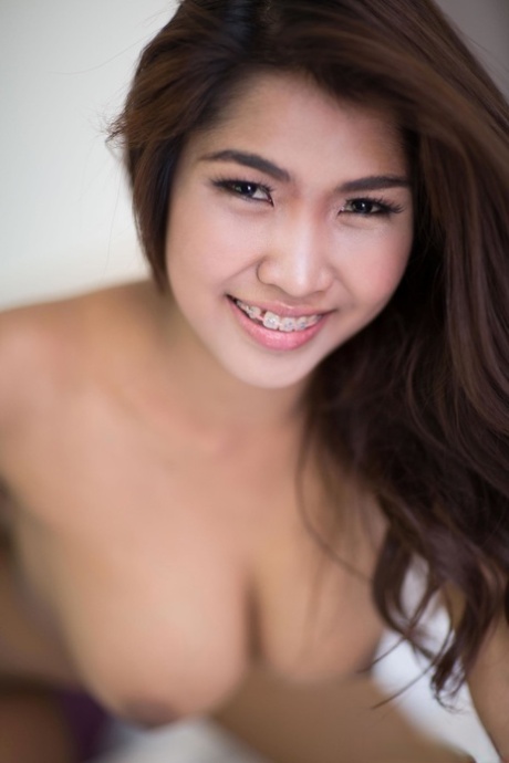 adolescente asiática de grandes tetas sexy mejor galería