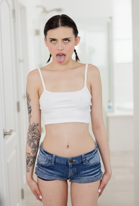 brunett synvinkel xxx gratis bilder