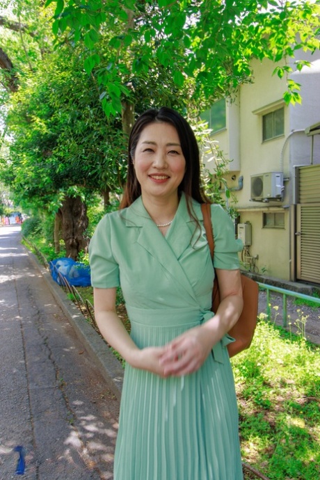 日本のお母さん 美しいヌード ギャラリー