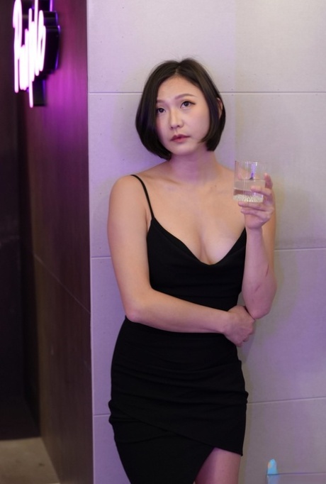 Aziatische jurk sexy naakten verzameling