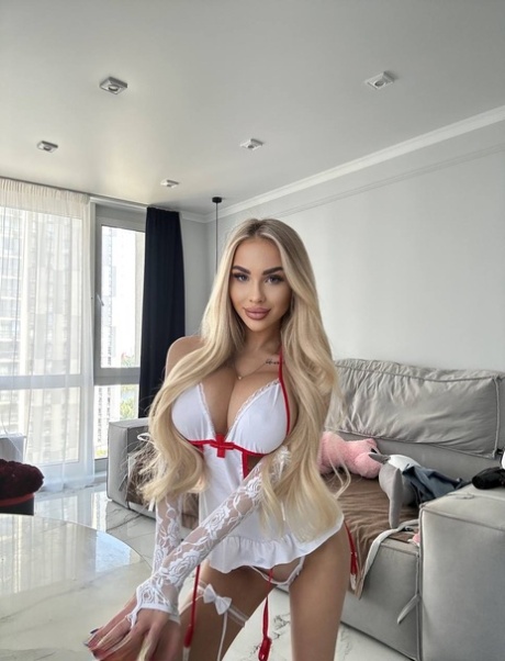 modelka spodního prádla xxx nahoře galerie