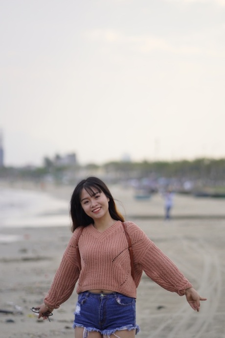 asiatisk strand högkvalitativ porr foto