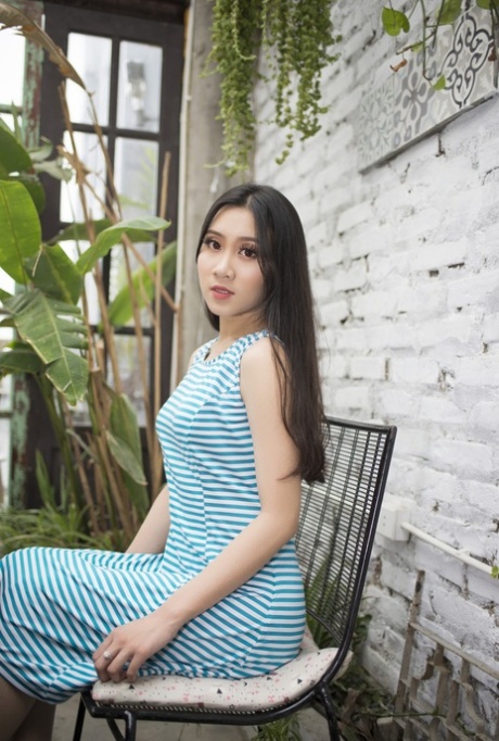 スキニードレス セクシー 写真