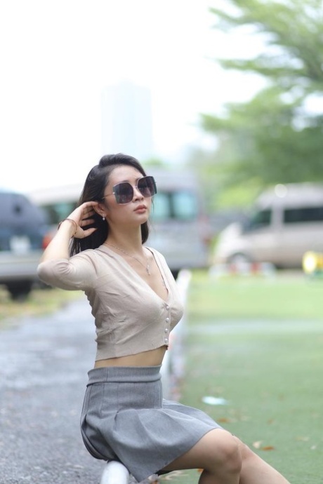 金发天然乳房 完美的 圖片