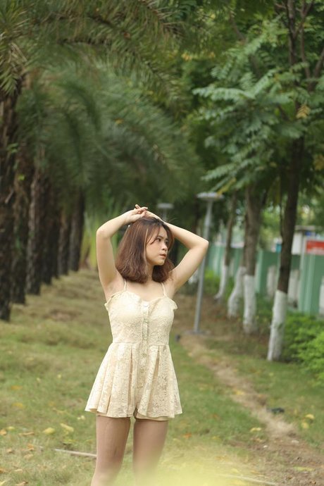 teen dress nudes image