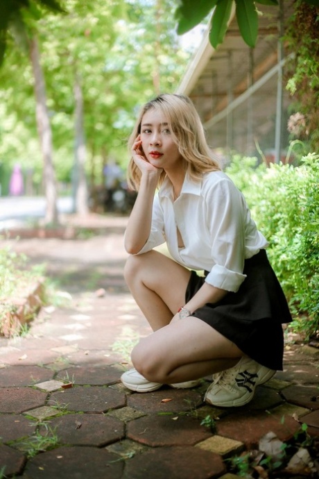 asian skirt free naked photos