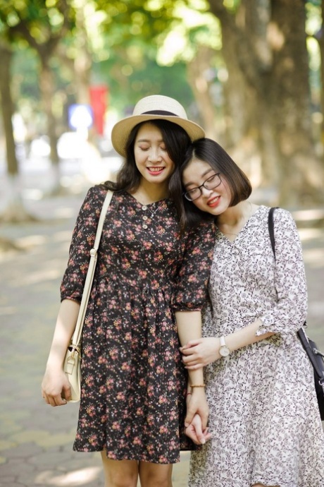 母亲女儿 獨家的 檔案