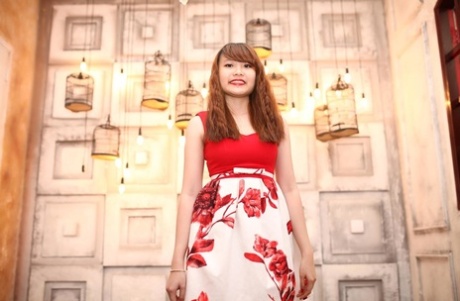 teen dress porno photo