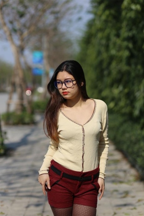 asiatische Shorts sexy porno bilder