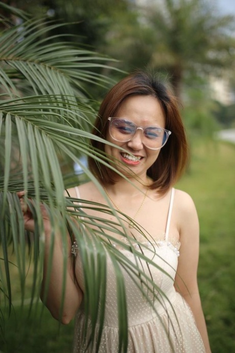 asiatische Amateurin hd nette galerien