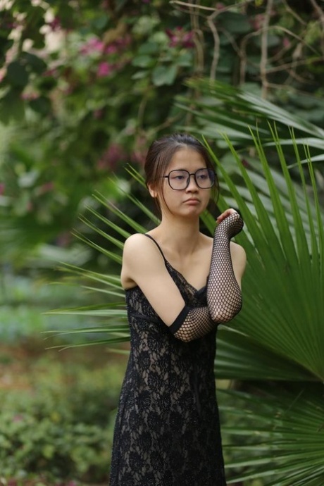 10代の矯正器具 ホットセクシー 写真
