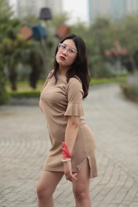 robe asiatique meilleure qualité archive