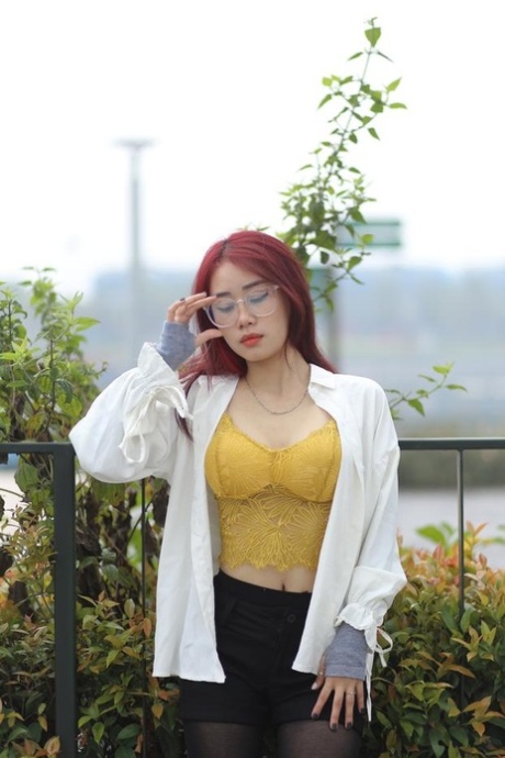 redhead glasses free porn archive