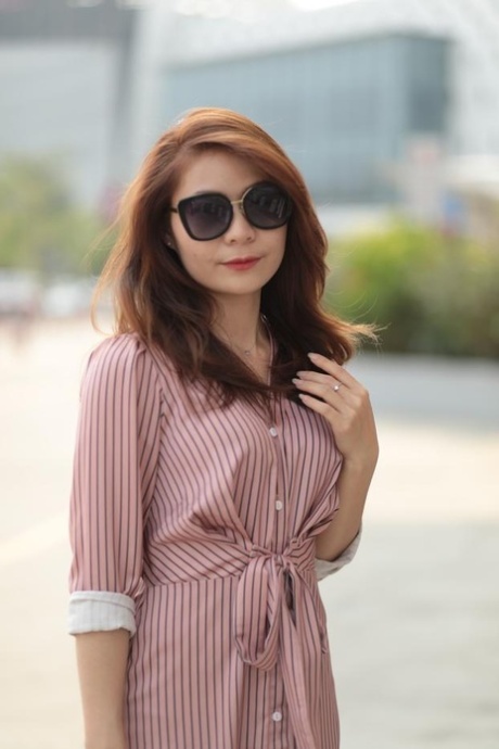 occhiali asiatici pornografico hd fotografie
