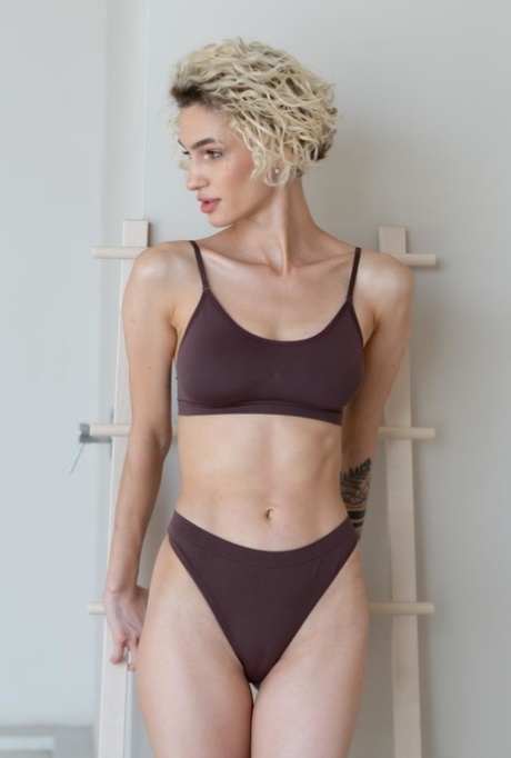 short hair teen perfect image