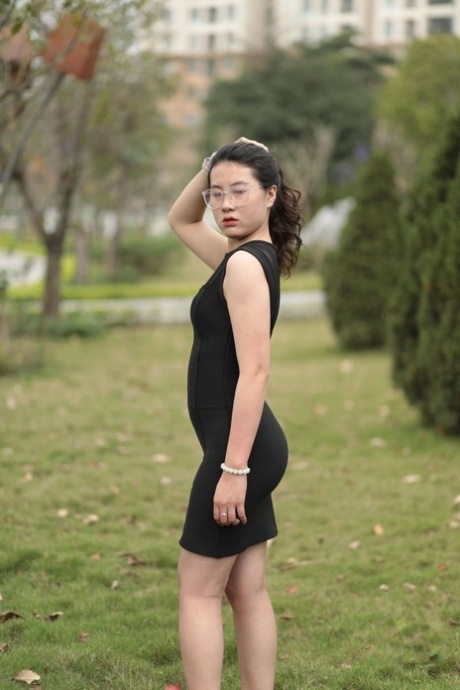 tight dress hot porn img