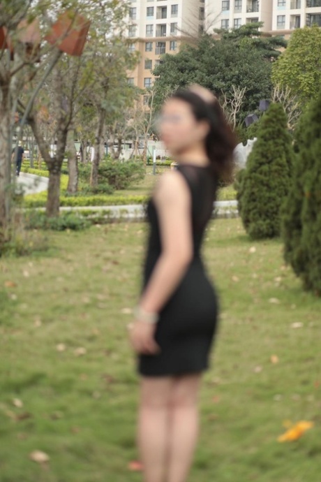 tight dress nudes images