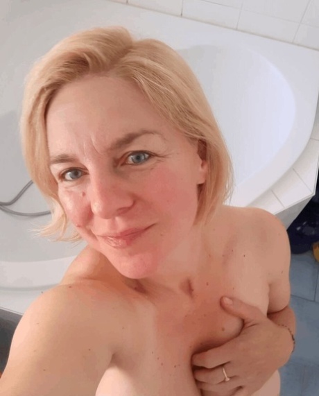 majtki z rozłożonymi nogami gorąca pornografia kolekcja