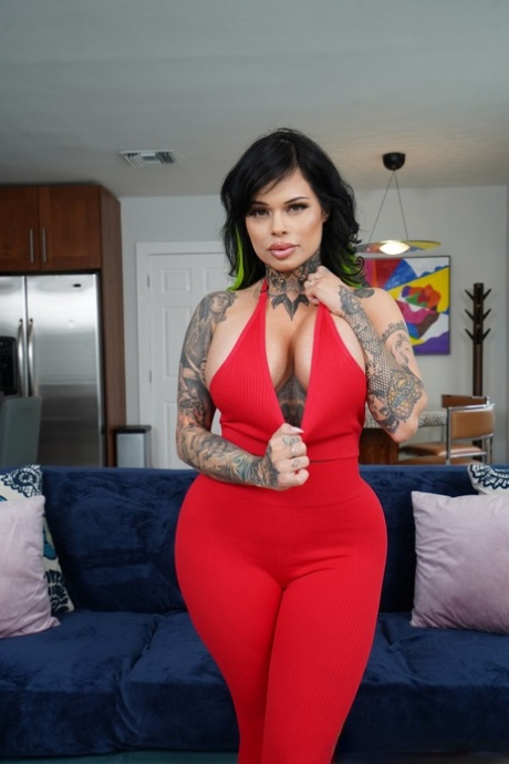 big tits tattoo hot nude pictures
