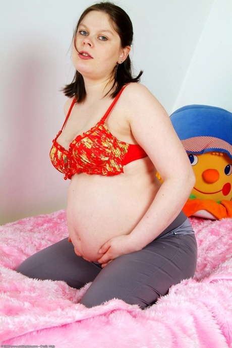 harige zwangere kunst pornografisch foto