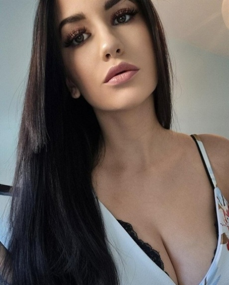 selfie con le tette porno foto