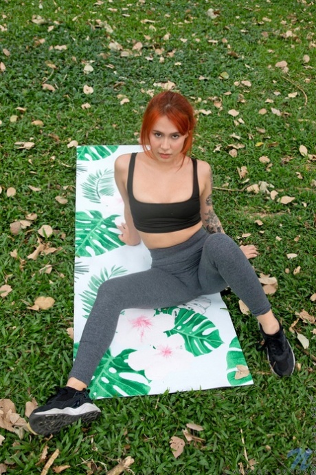 latina yoga pants sexy xxx image
