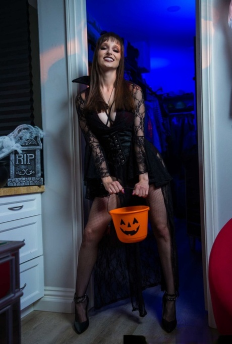 halloween sexy nude photos