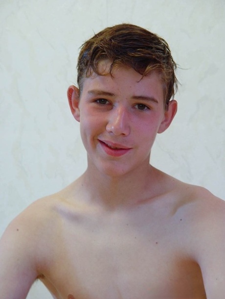 gay teenager erotické akty sbírka