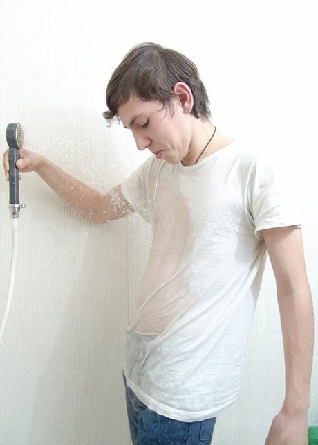 schwule Dusche xxx hübsche fotos