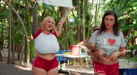 bbw-tatoeage erotisch gratis foto