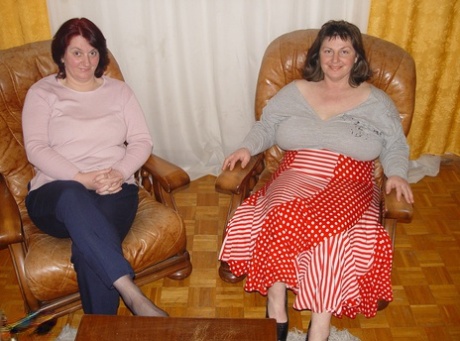 bbw lesbian free naked photo