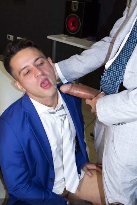 gay facial free porn gallery