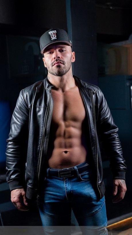 muscolo gay per partire archivio