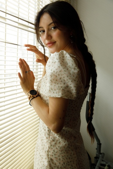 amateur petite hd photos