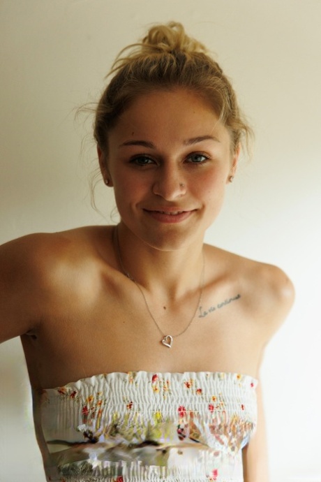 amateur solo art nude photo