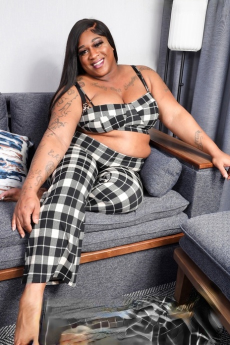 travesti gordinha lindo adulto imagem