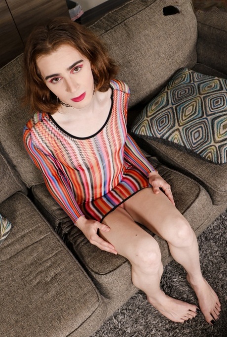 transexuelle maigre nus exclusifs archive