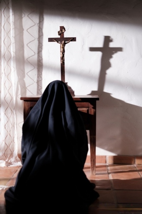 nun hot porn photo