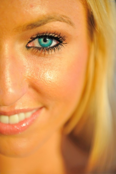 milf incinta molto bello immagine