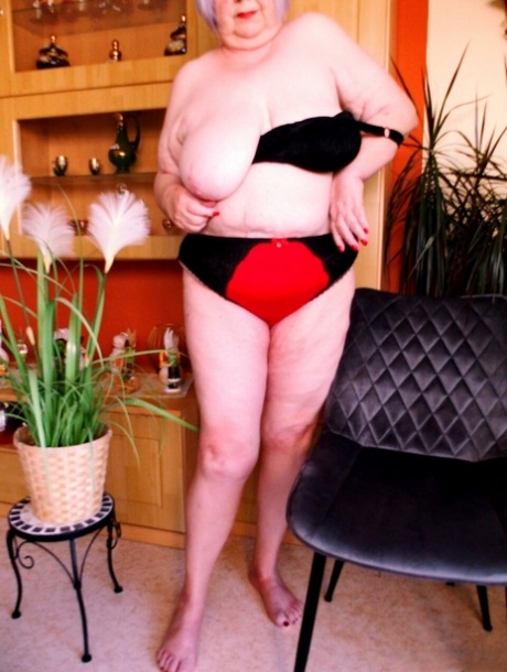 granny big boobs beautiful porn gallery