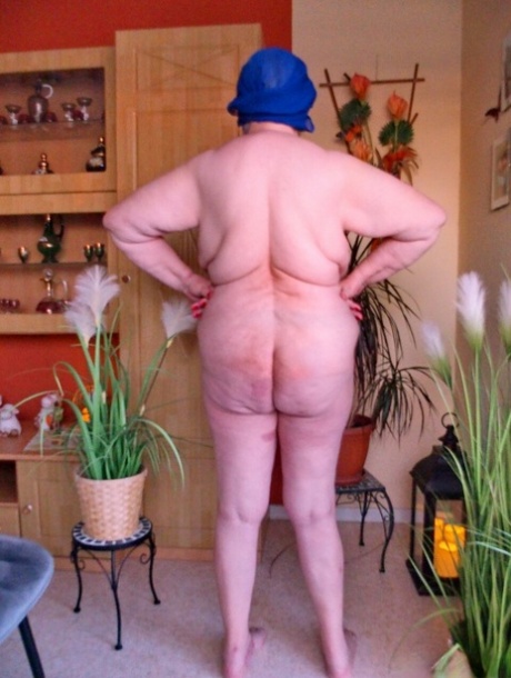 babcia z dużym tyłkiem porno wysokiej jakości zdjęcie