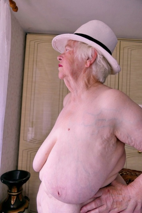 wrinkled granny free archive